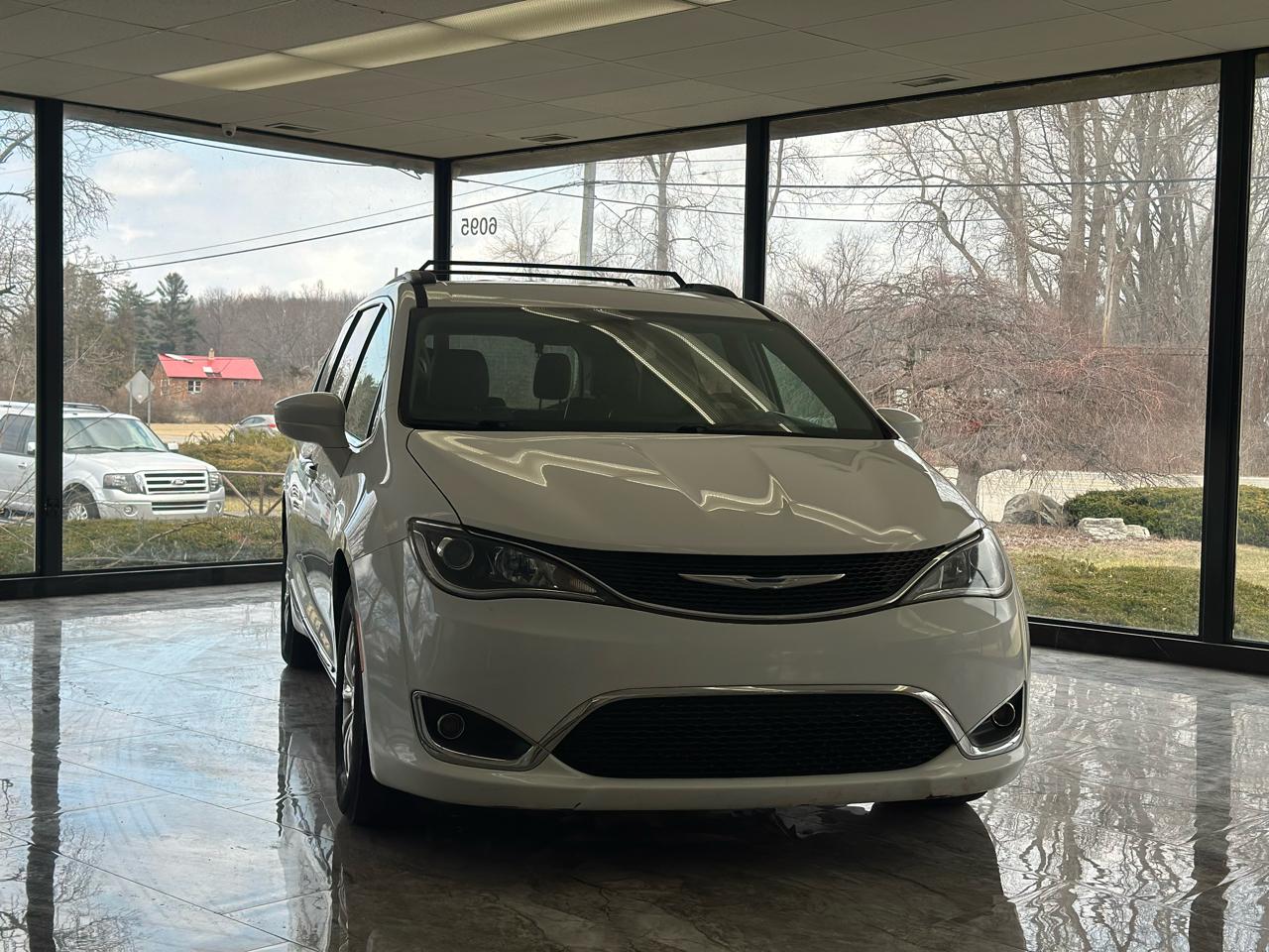 Chrysler Pacifica Touring-L 2017