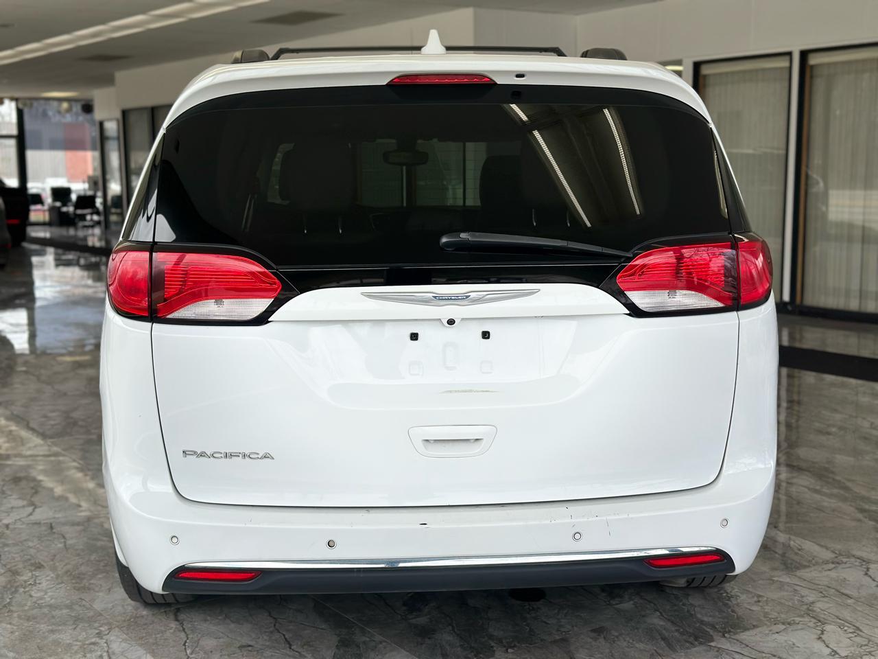 Chrysler Pacifica Touring-L 2017