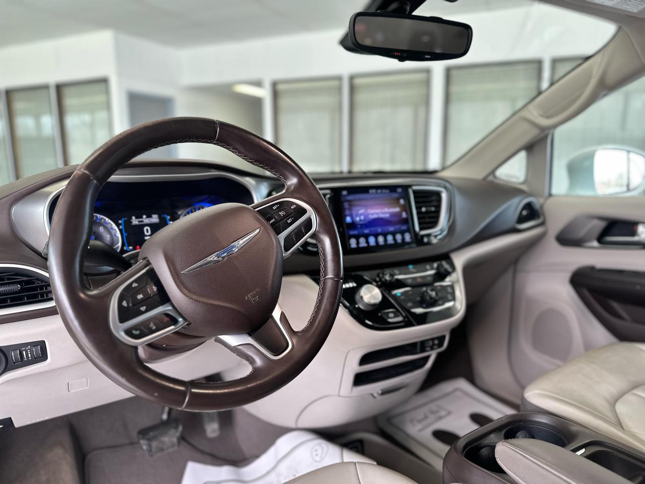 Chrysler Pacifica Touring-L 2017