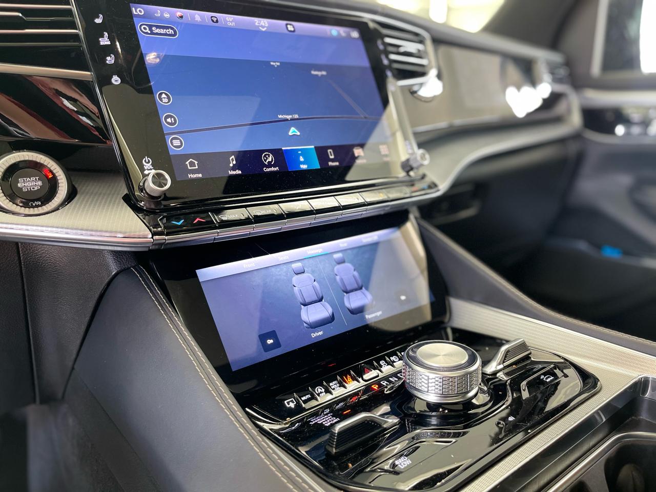 Jeep Grand Wagoneer Series I 4WD 2023