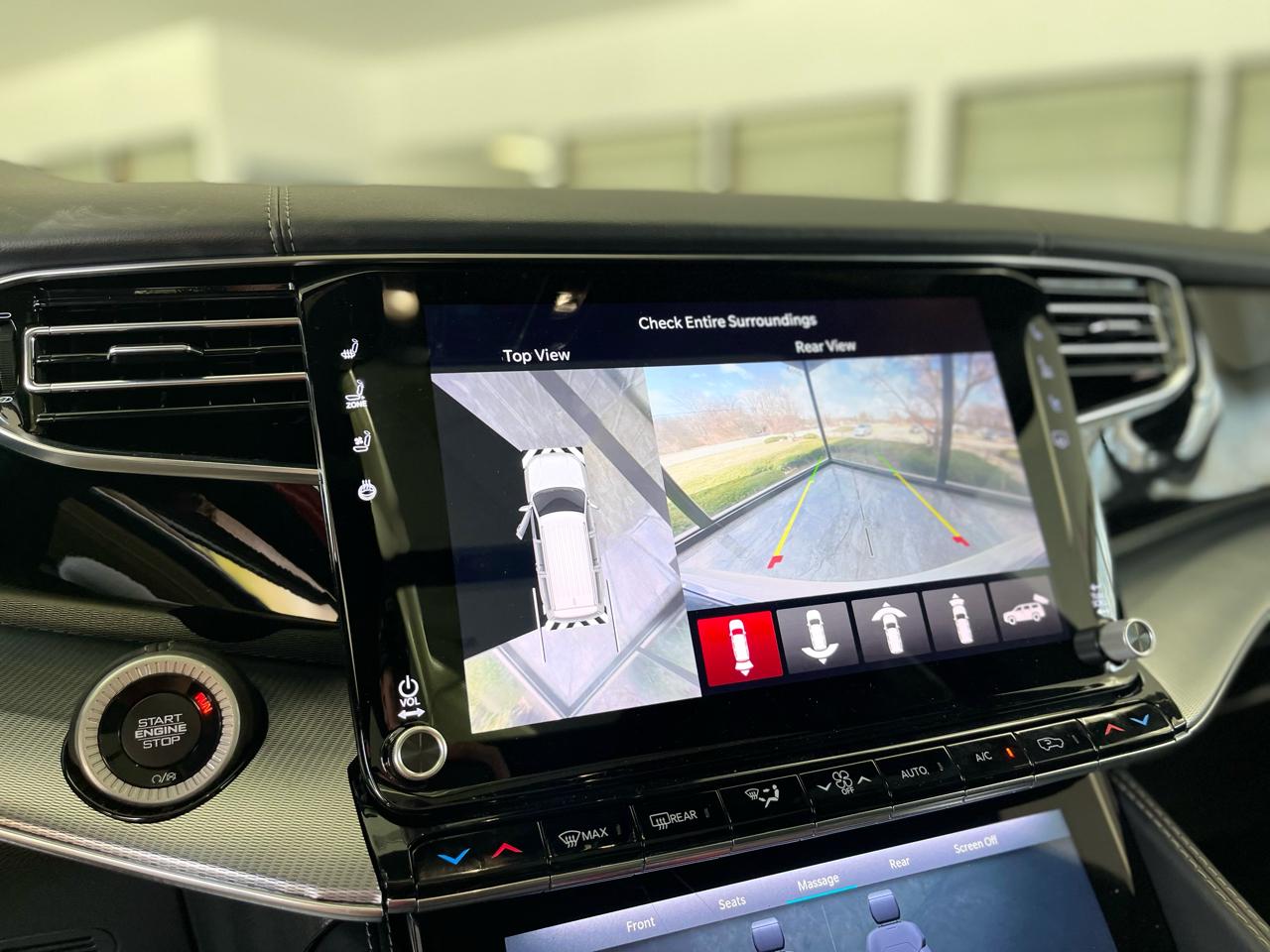 Jeep Grand Wagoneer Series I 4WD 2023