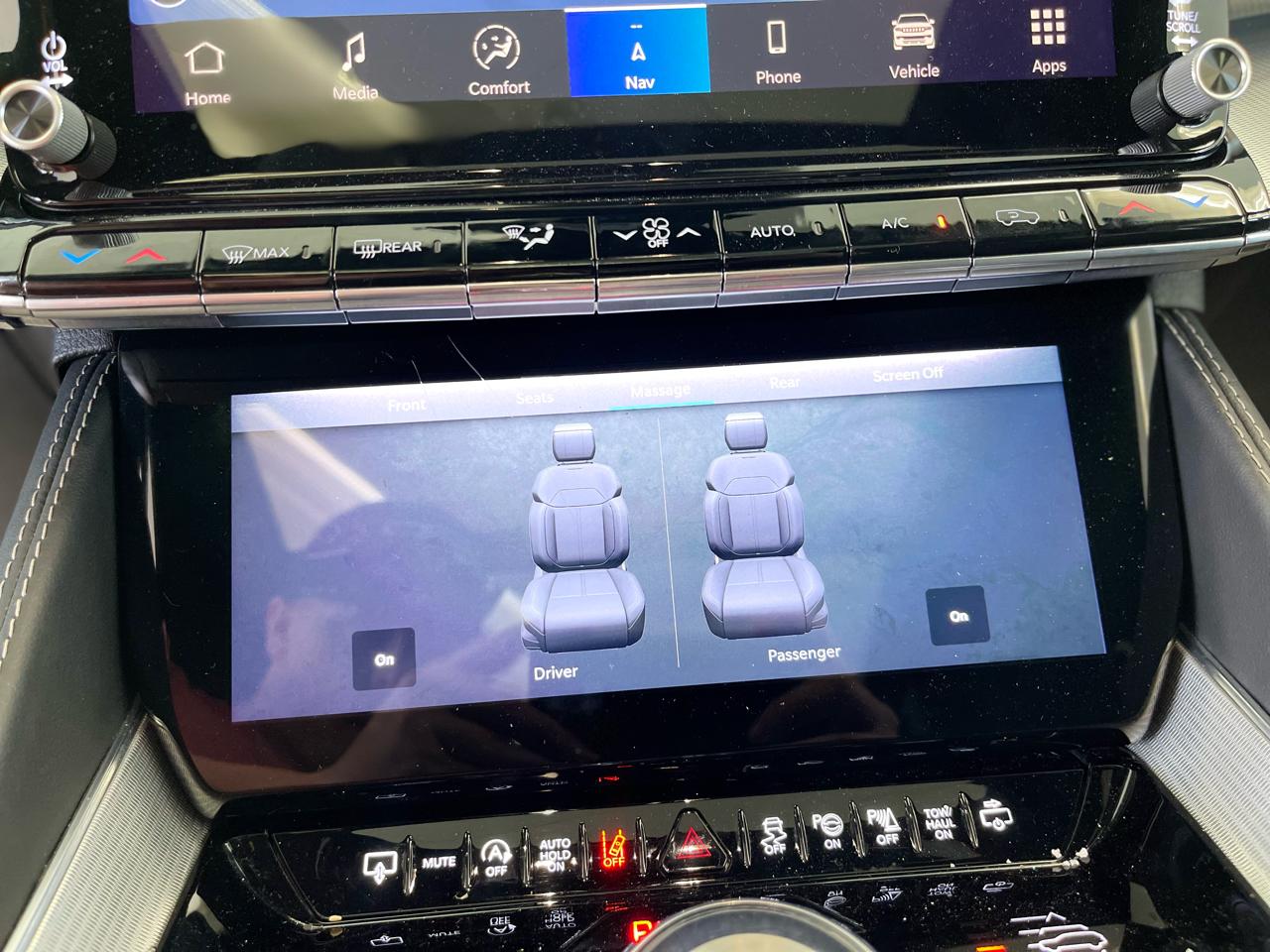 Jeep Grand Wagoneer Series I 4WD 2023