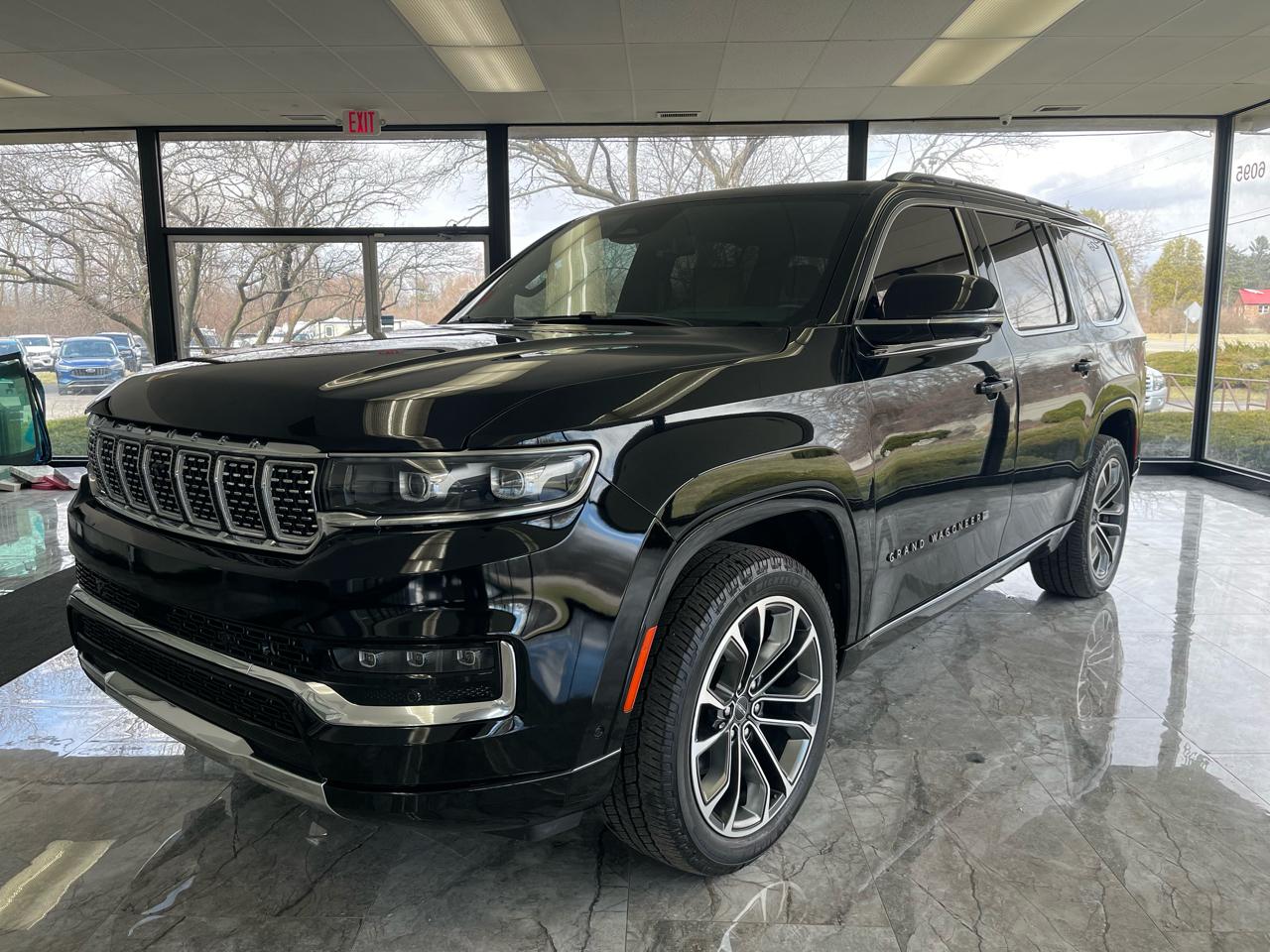 Jeep Grand Wagoneer Series III 4WD 2022