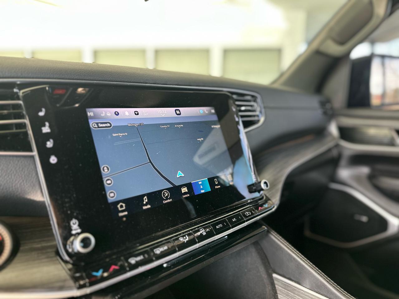 Jeep Wagoneer L Series II 4WD 2023