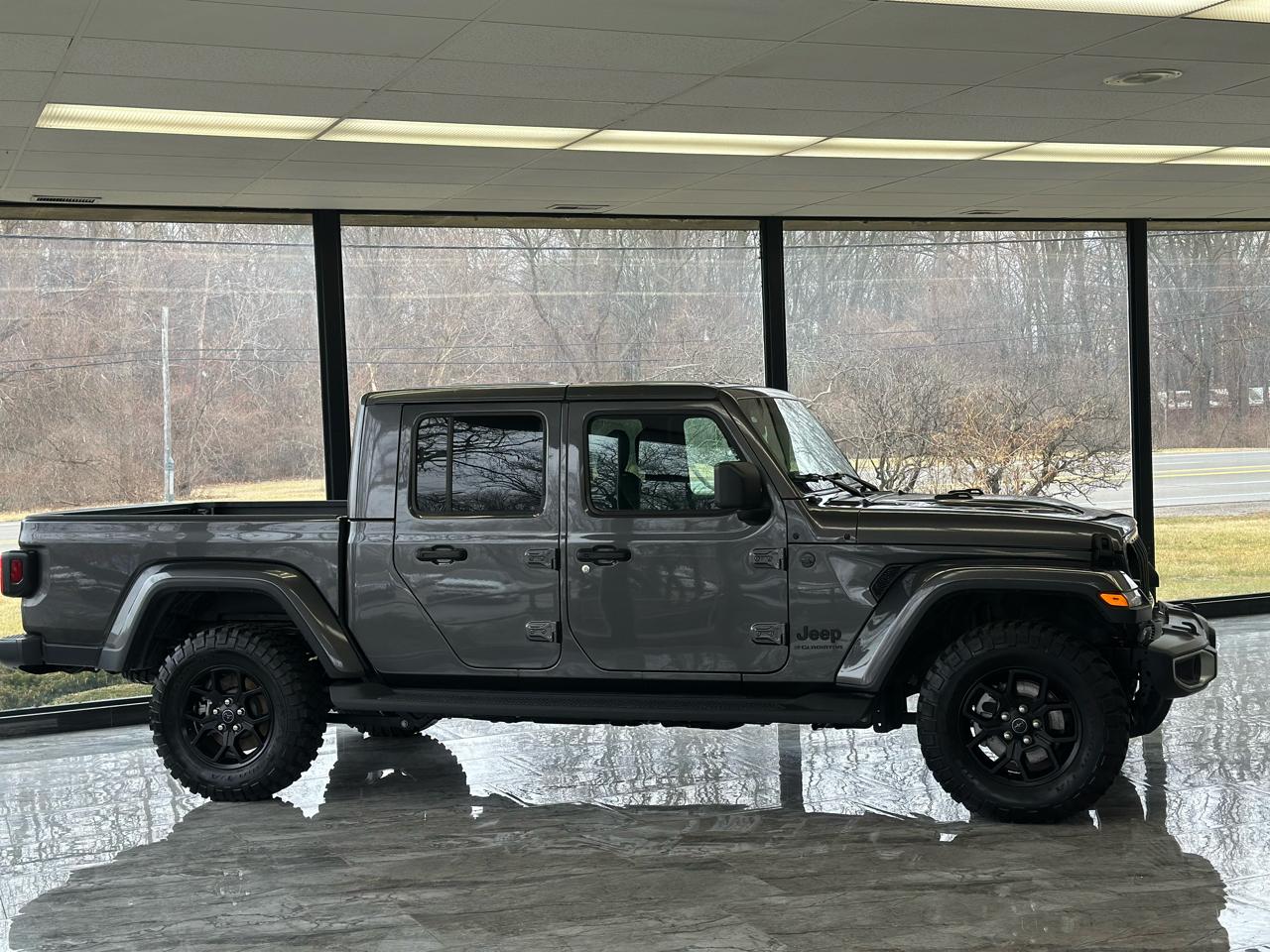 Jeep Gladiator Sport 2025