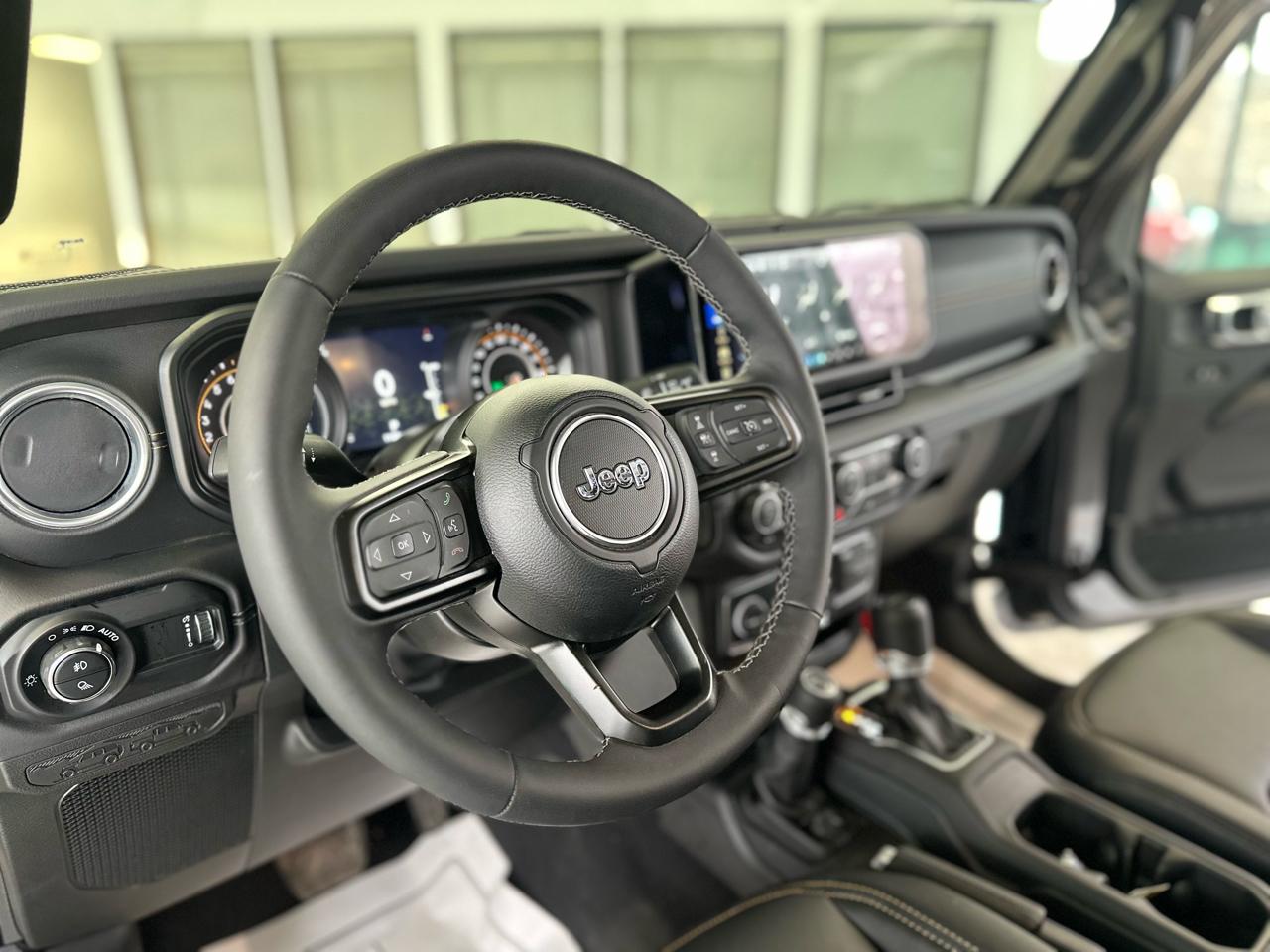 Jeep Gladiator Sport 2025