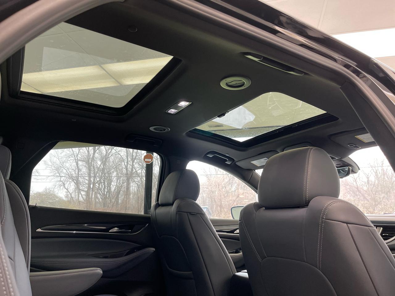 Buick Enclave Essence AWD 2024