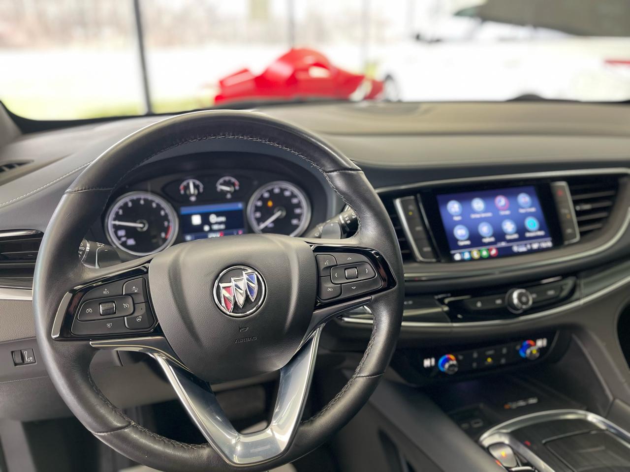 Buick Enclave Essence AWD 2024