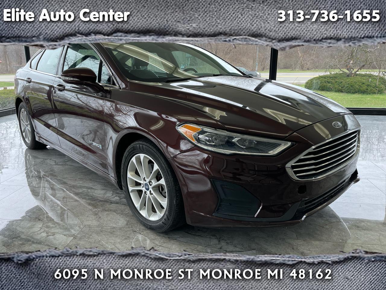 Ford Fusion Hybrid SEL 2019
