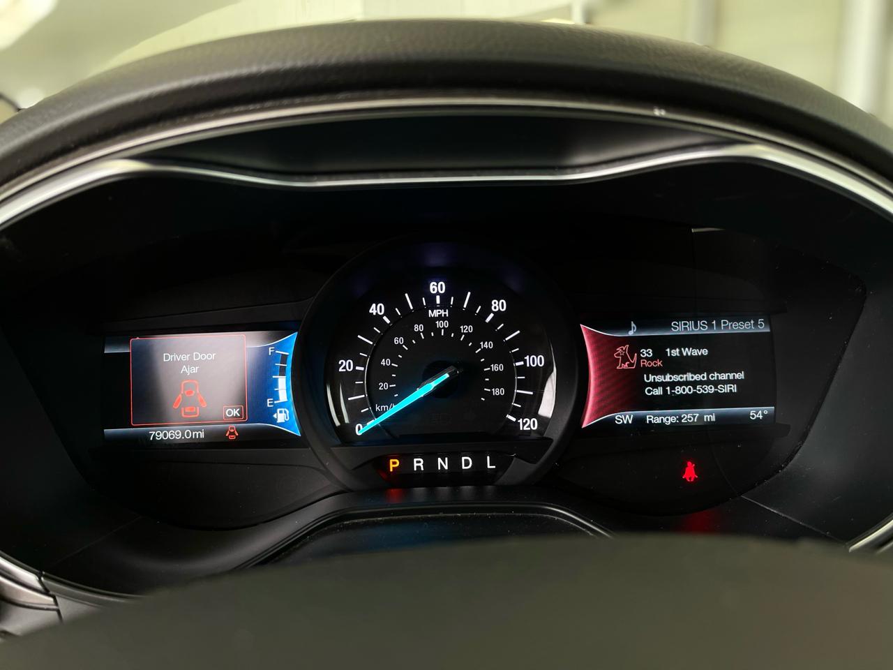 Ford Fusion Hybrid SEL 2019