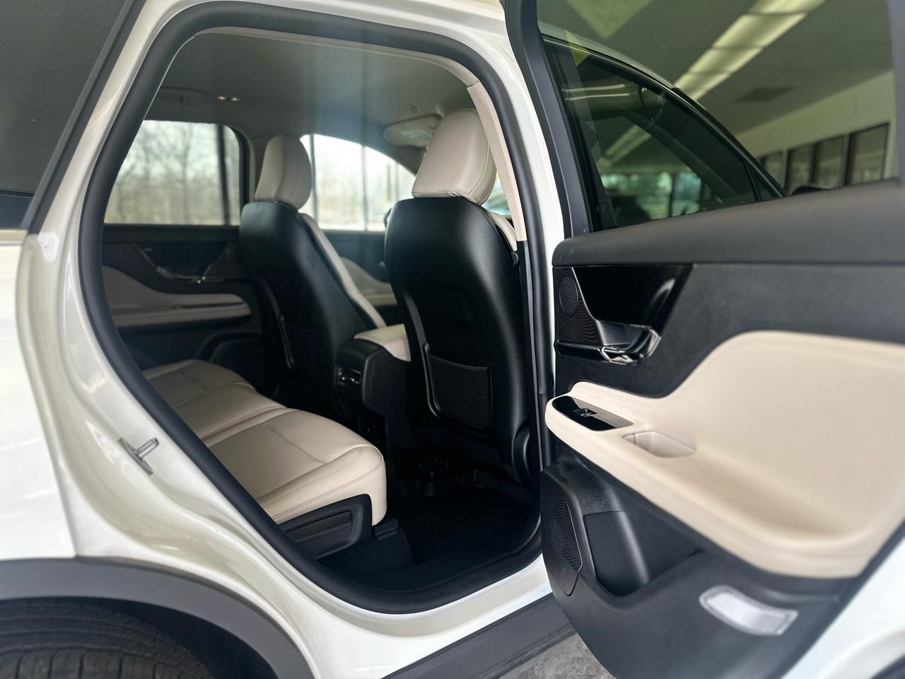 Lincoln Corsair Premiere AWD 2025