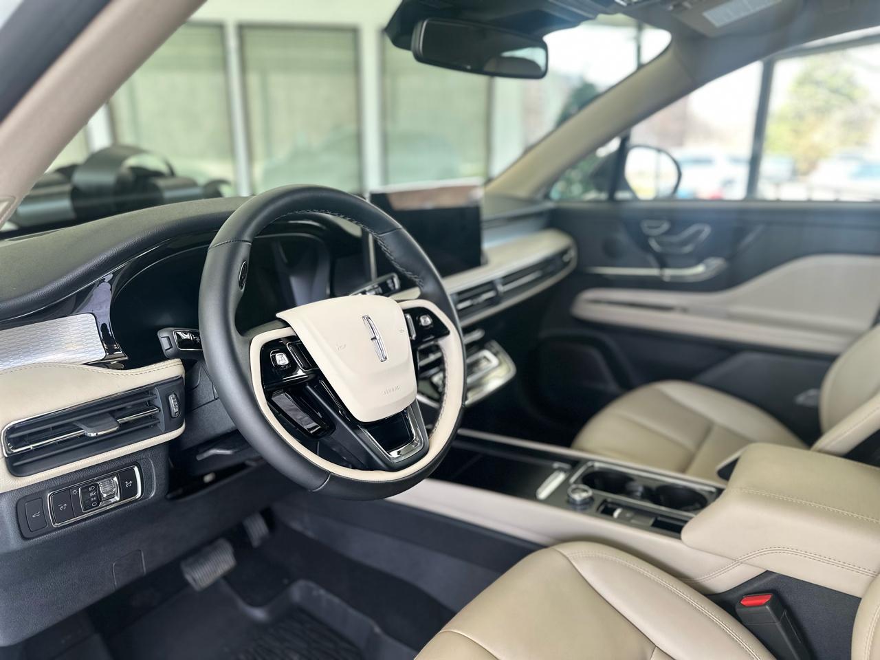 Lincoln Corsair Premiere AWD 2025