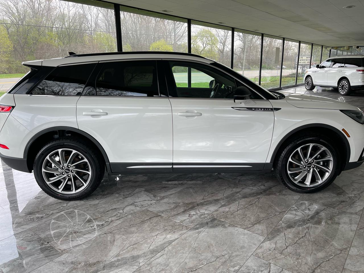 Lincoln Corsair Premiere AWD 2025
