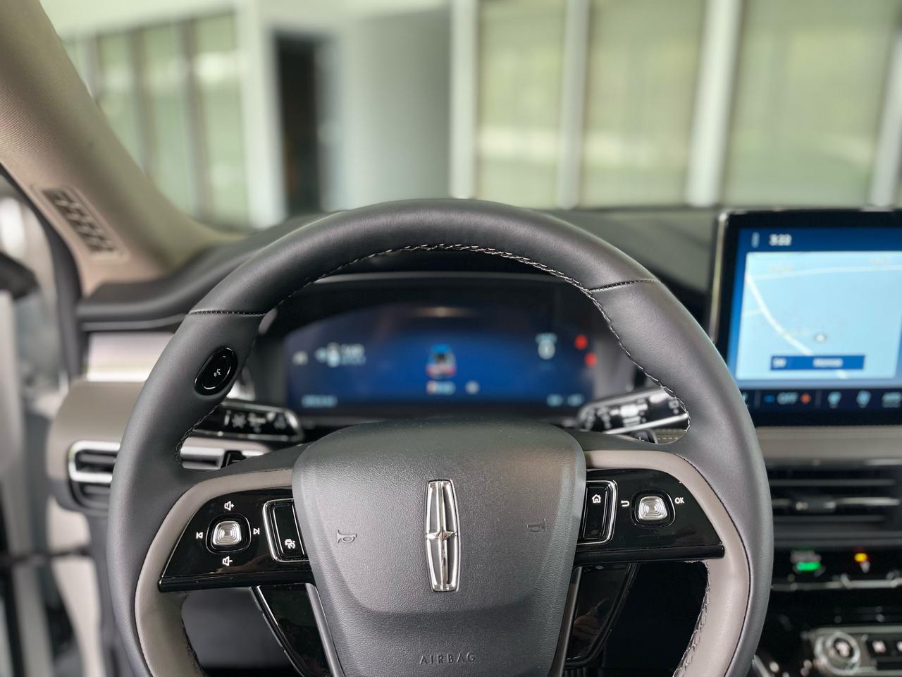 Lincoln Corsair Premiere AWD 2025