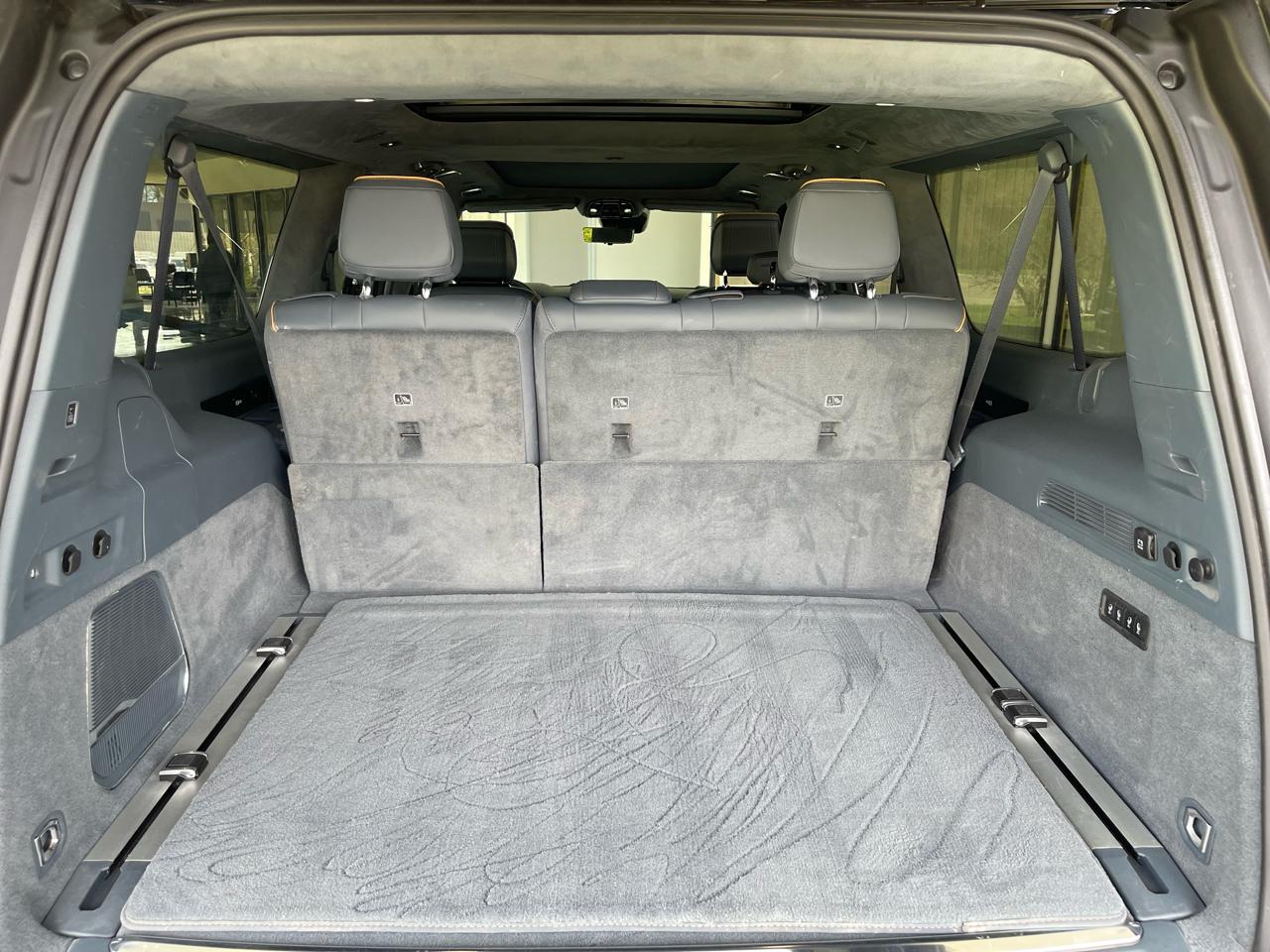 Jeep Grand Wagoneer Series II 4WD 2023