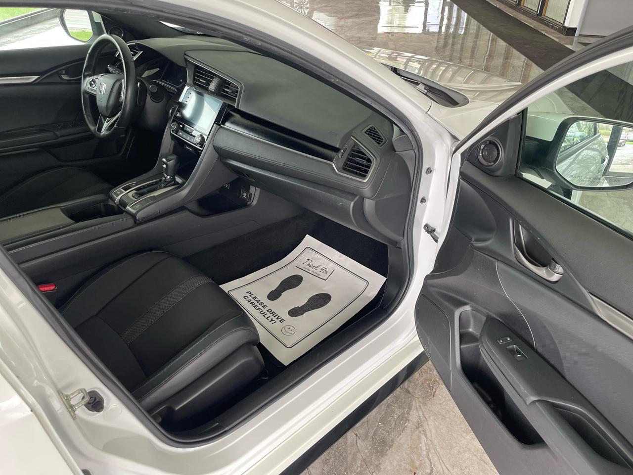 Honda Civic Sport Hatchback CVT 2021