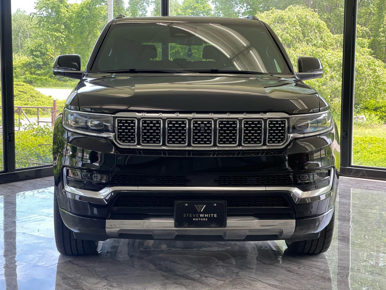 Jeep Grand Wagoneer Series II 4WD 2023