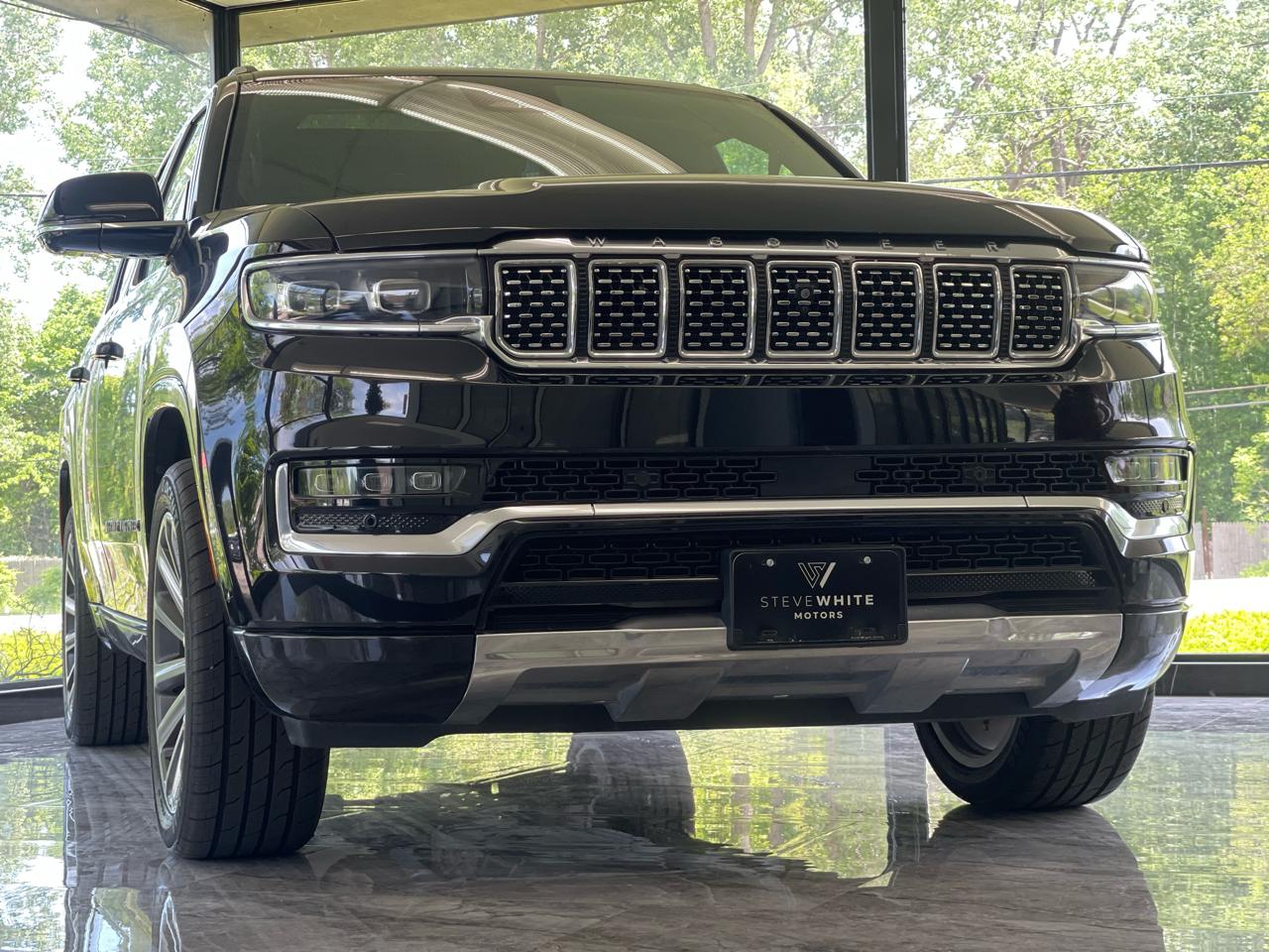 Jeep Grand Wagoneer Series II 4WD 2023