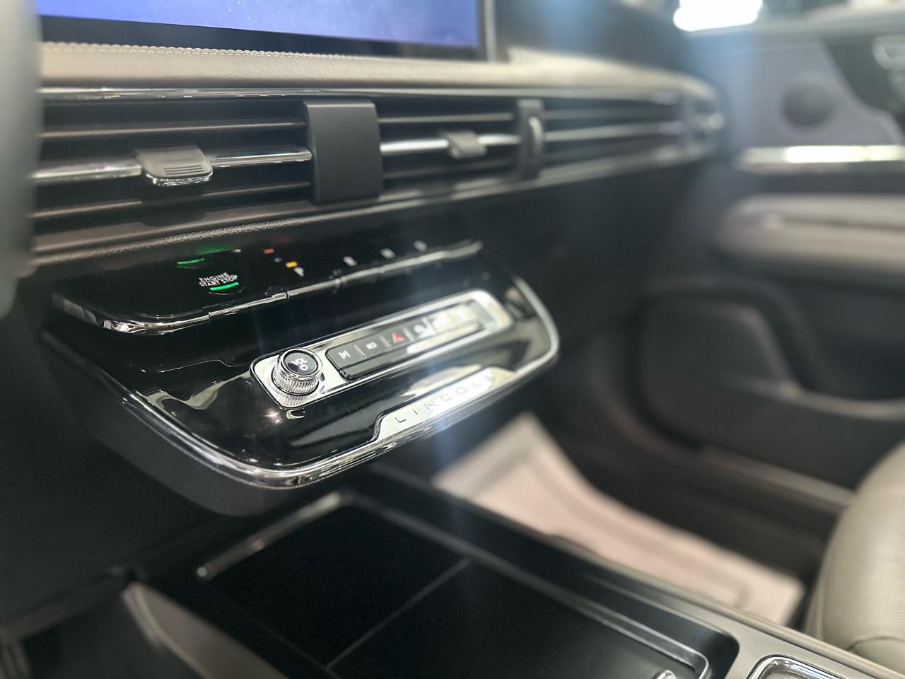 Lincoln Corsair Reserve AWD 2025