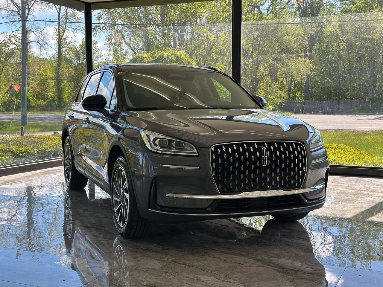 Lincoln Corsair Reserve AWD 2025