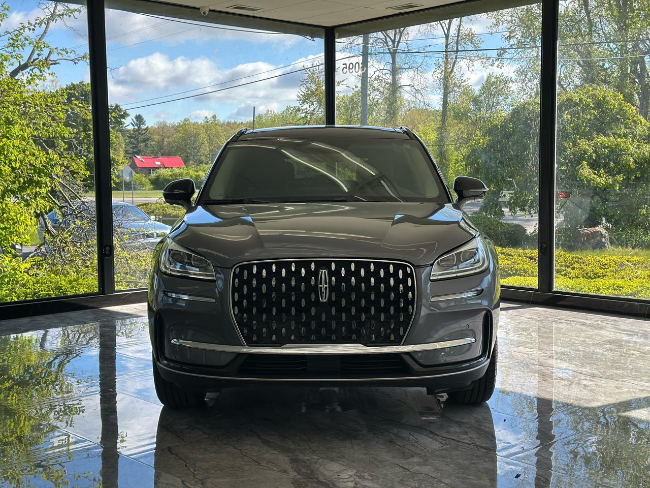 Lincoln Corsair Reserve AWD 2025