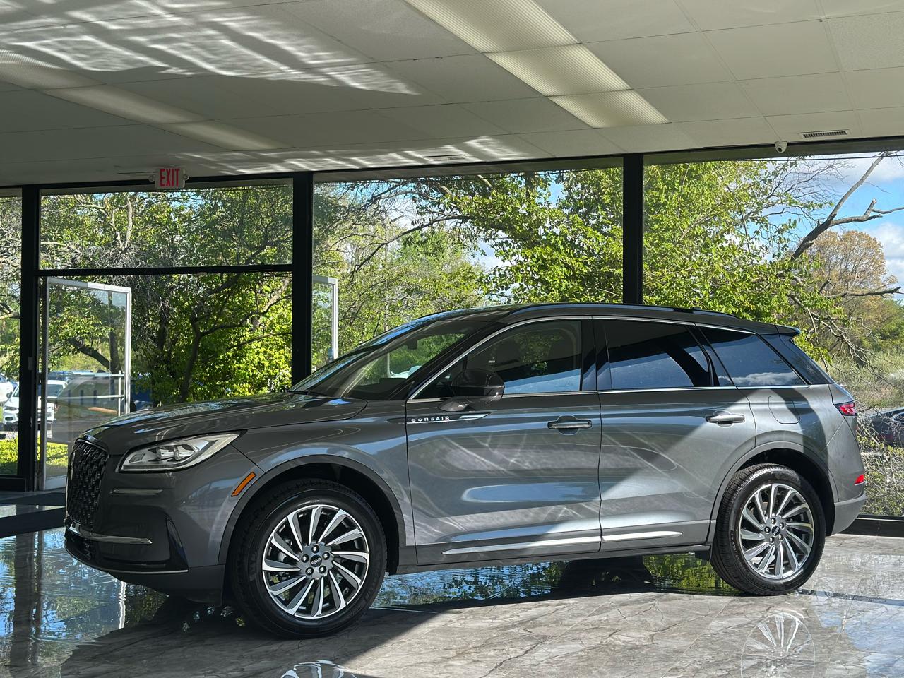 Lincoln Corsair Reserve AWD 2025
