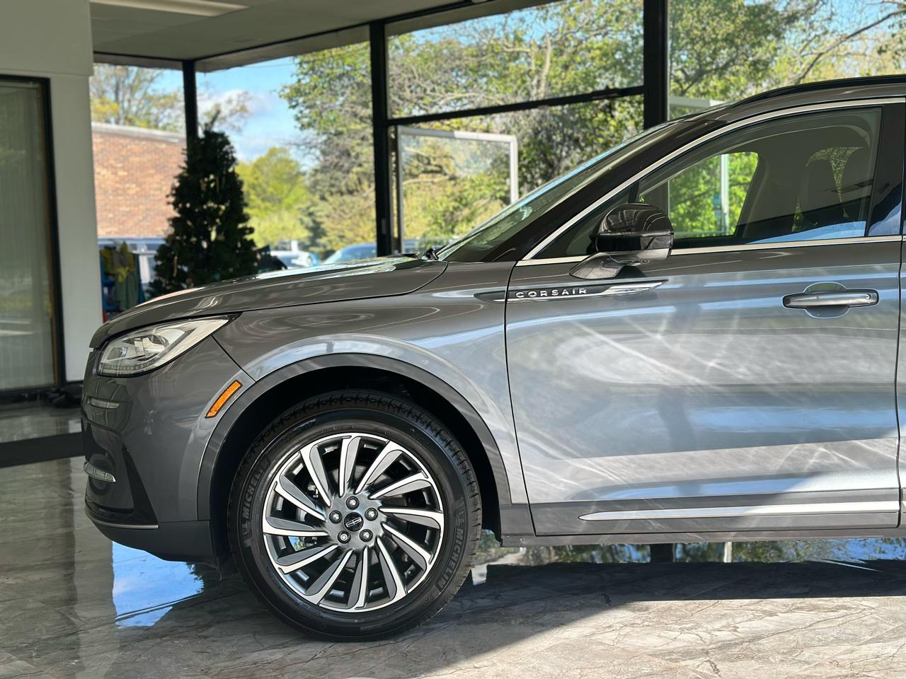 Lincoln Corsair Reserve AWD 2025