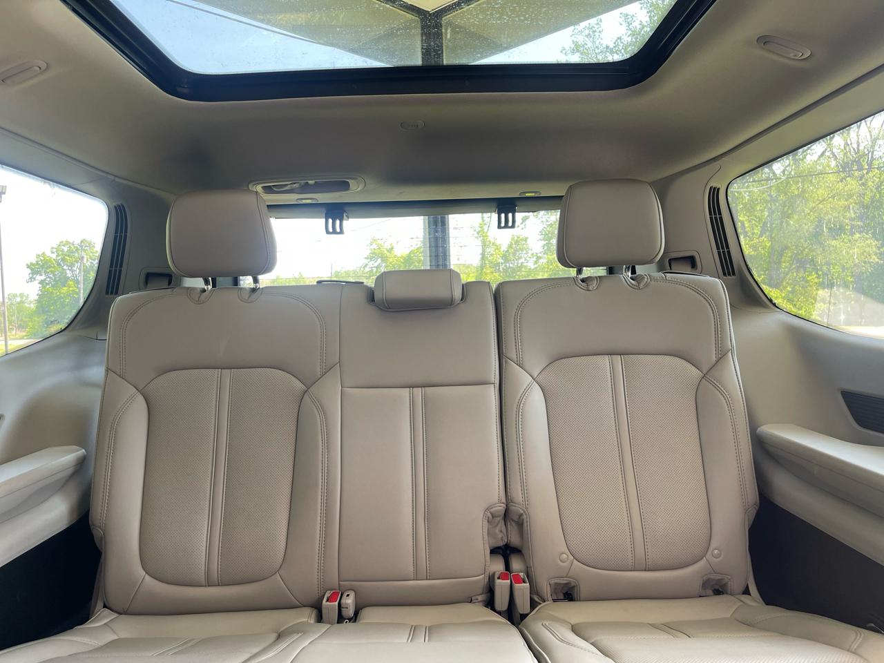 Jeep Wagoneer Base 4WD 2023