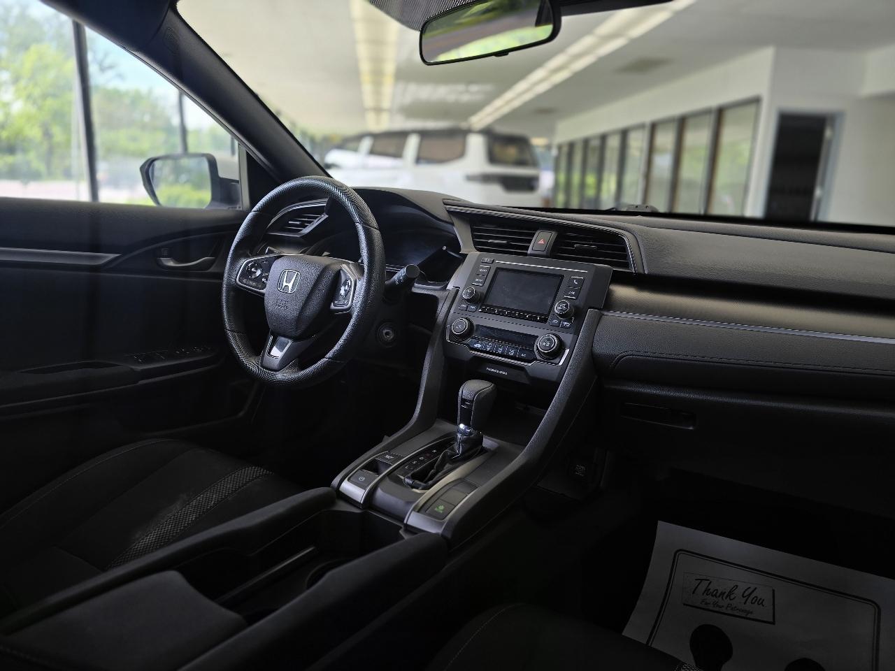 Honda Civic LX CVT 2020