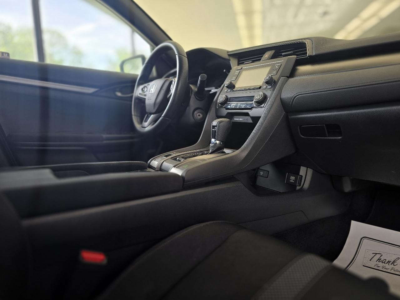Honda Civic LX CVT 2020