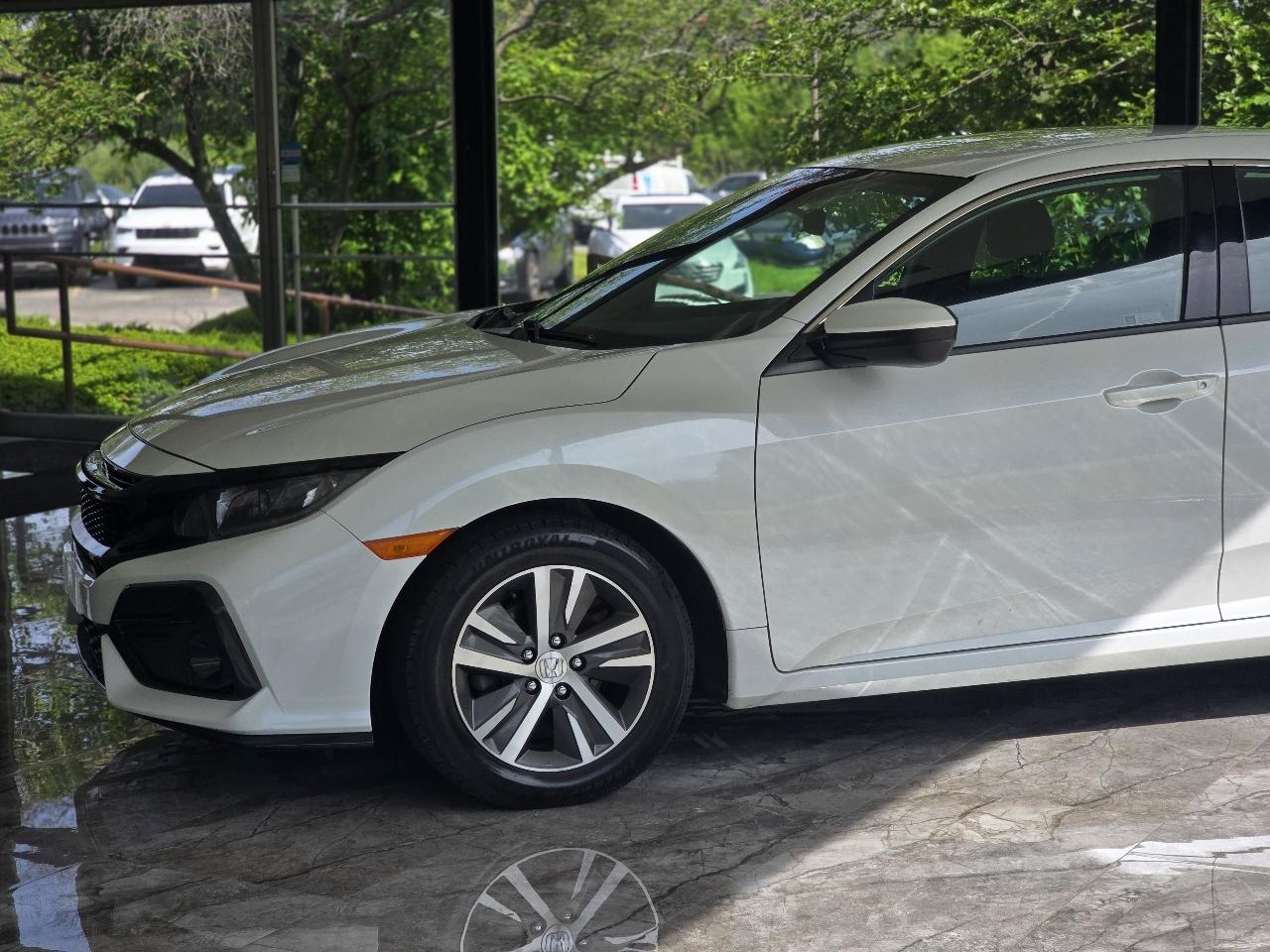 Honda Civic LX CVT 2020