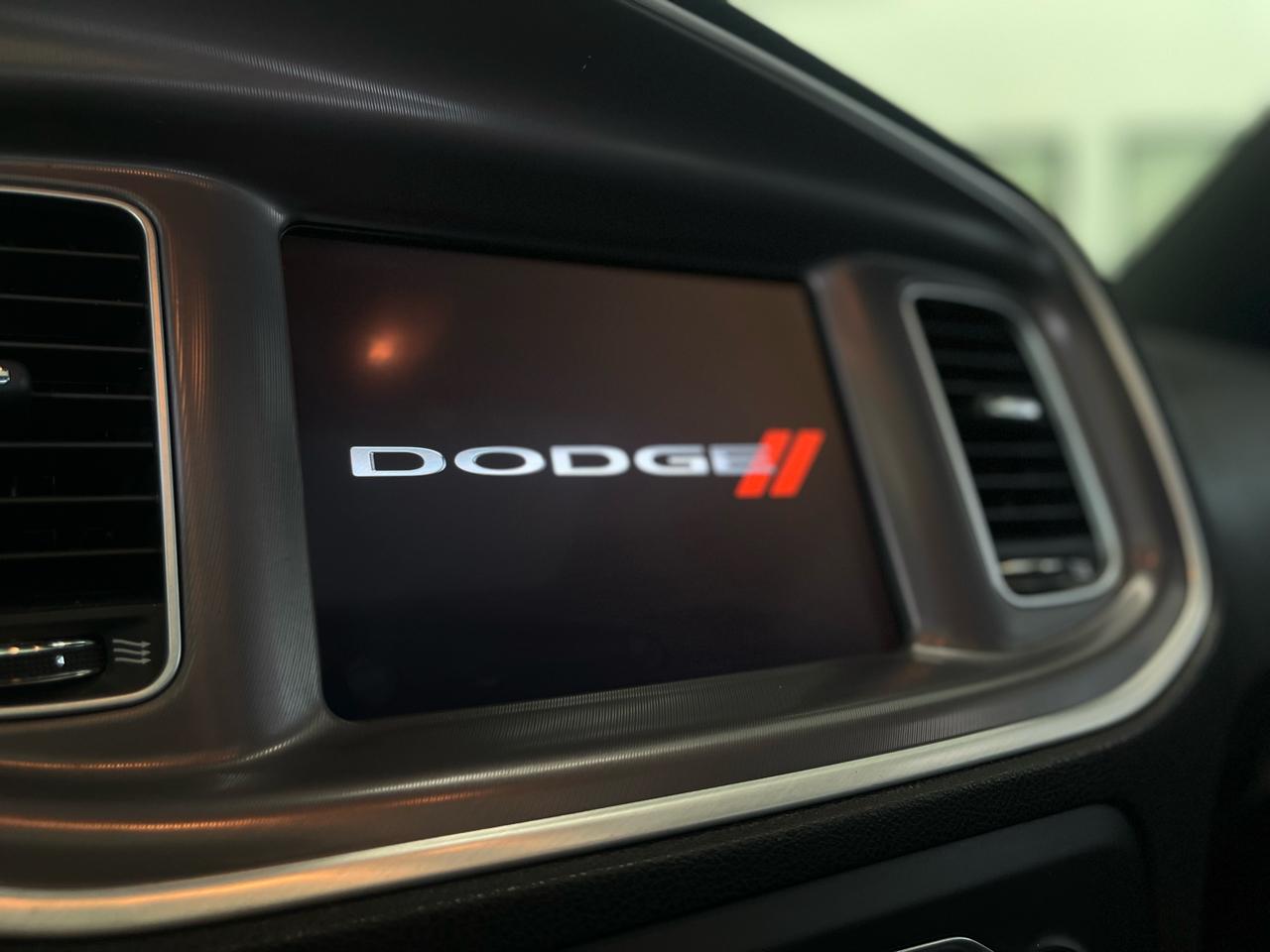 Dodge Charger SXT AWD 2022