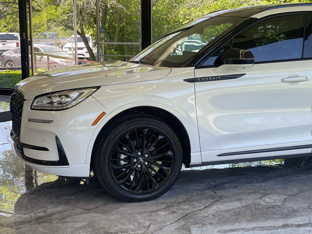 Lincoln Corsair Reserve AWD 2023