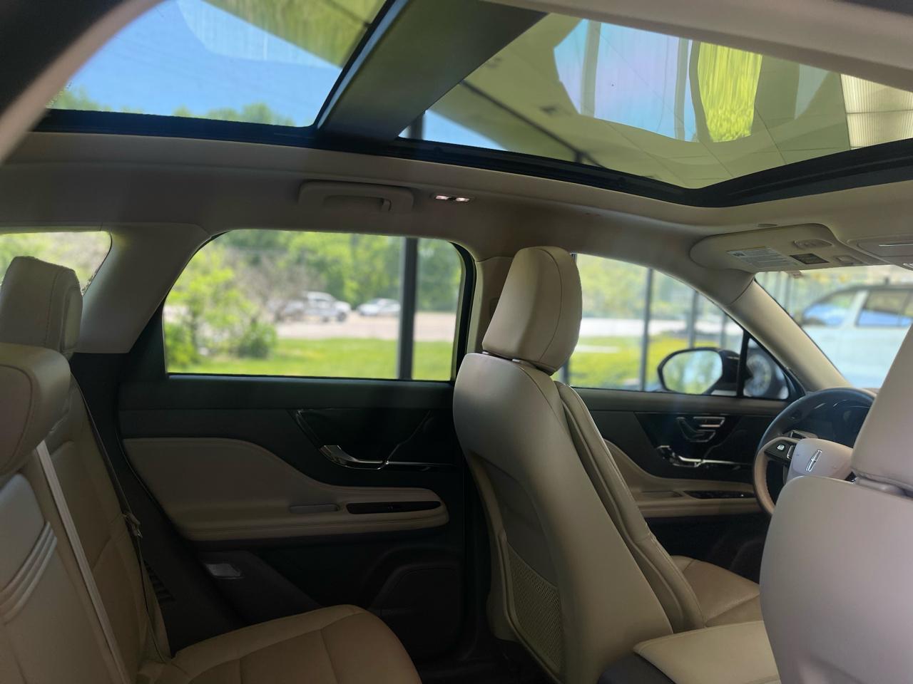 Lincoln Corsair Reserve AWD 2023