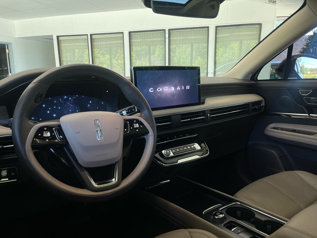 Lincoln Corsair Reserve AWD 2023
