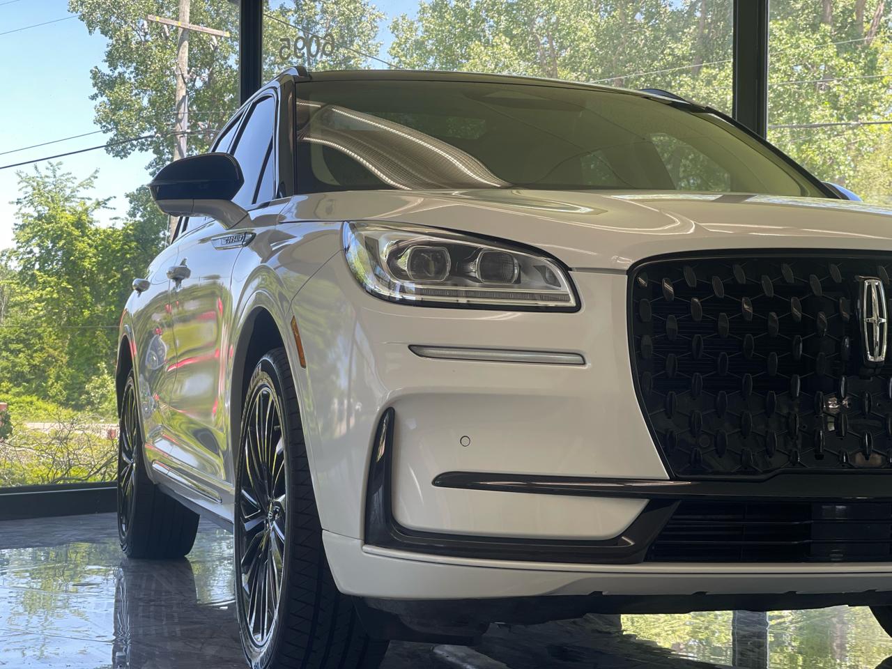 Lincoln Corsair Reserve AWD 2023