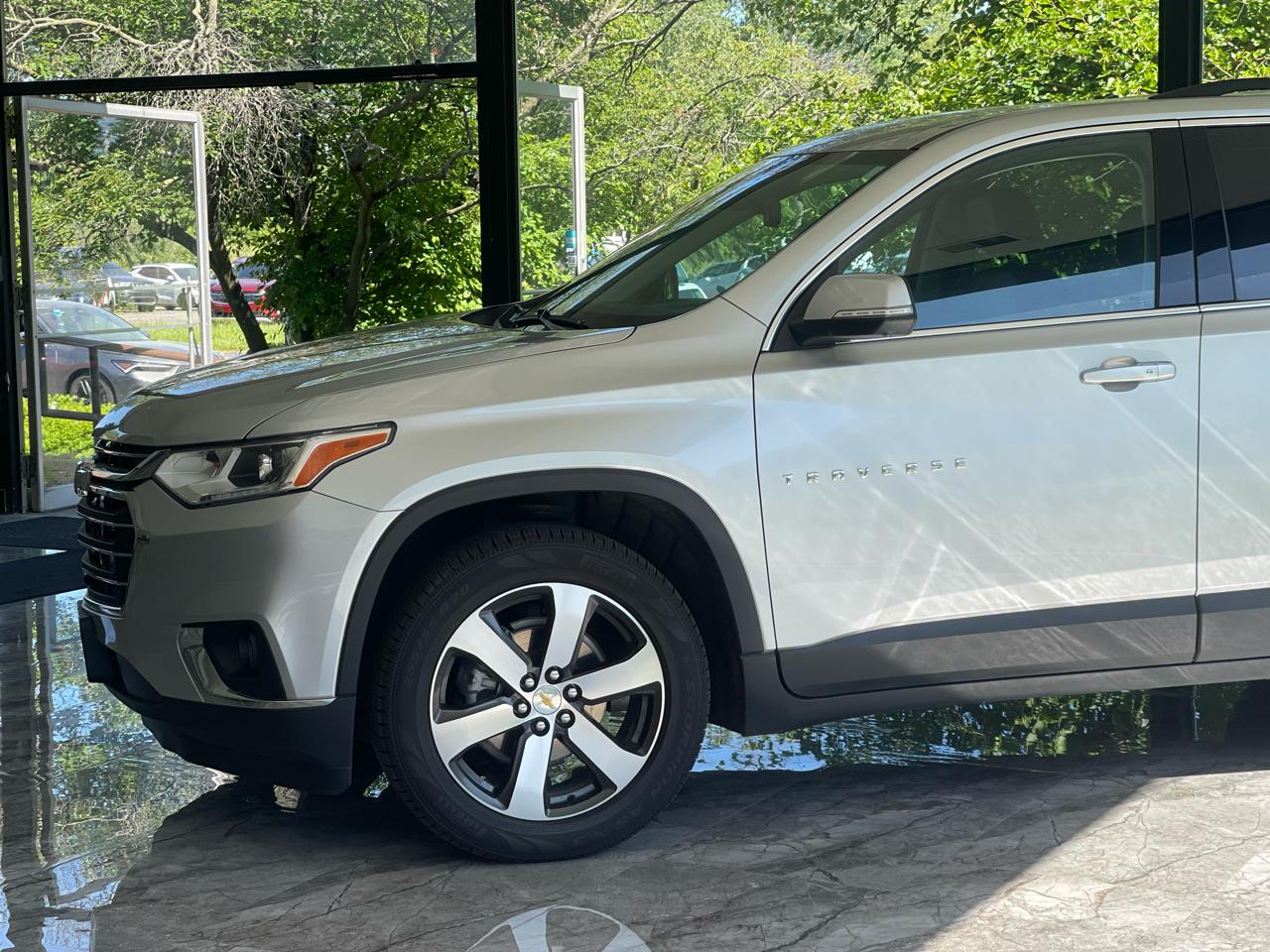 Chevrolet Traverse LT Feather AWD 2021