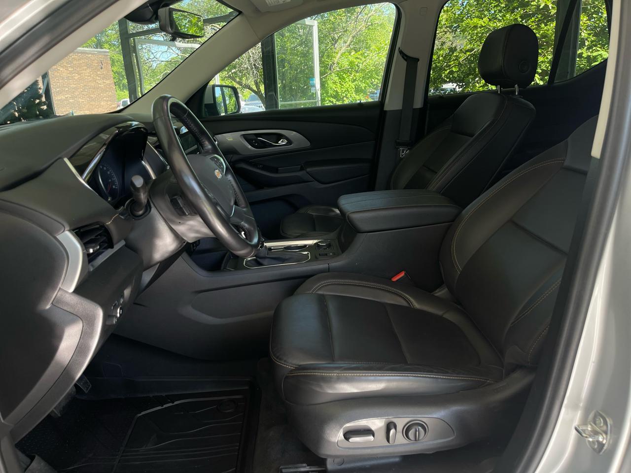 Chevrolet Traverse LT Feather AWD 2021