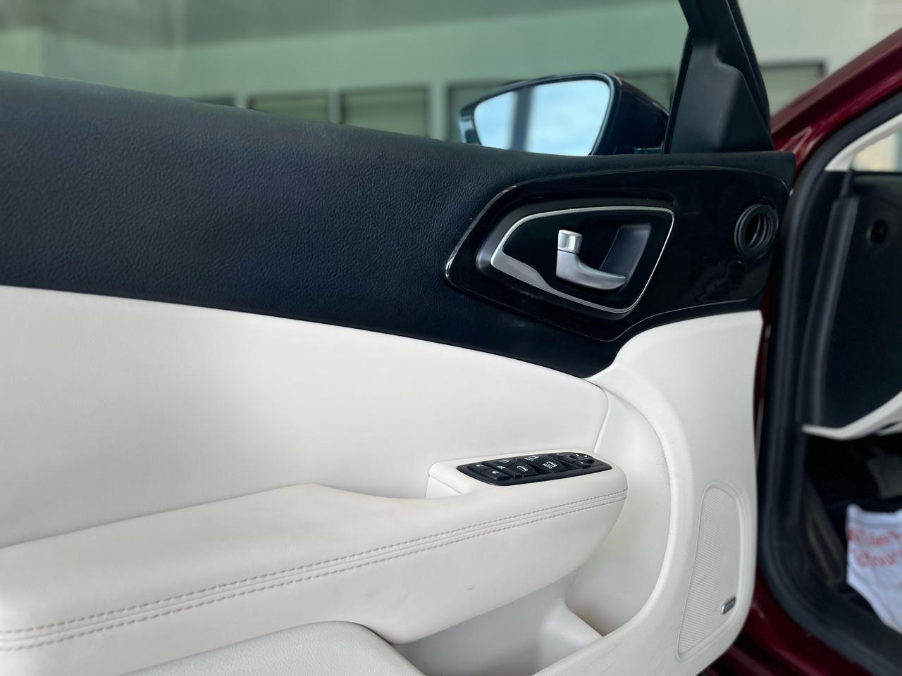 Chrysler 200 C 2015