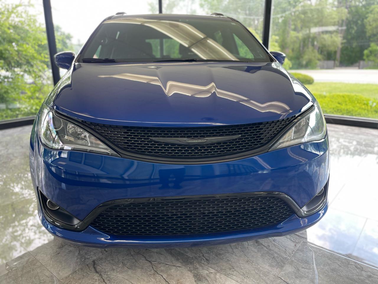 Chrysler Pacifica Touring Plus 2018