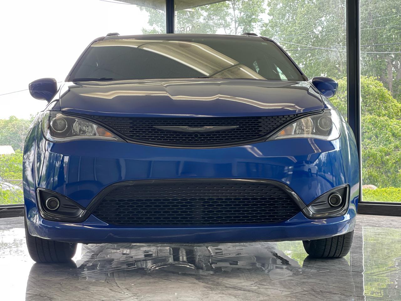 Chrysler Pacifica Touring Plus 2018
