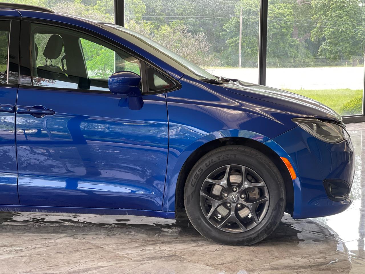 Chrysler Pacifica Touring Plus 2018
