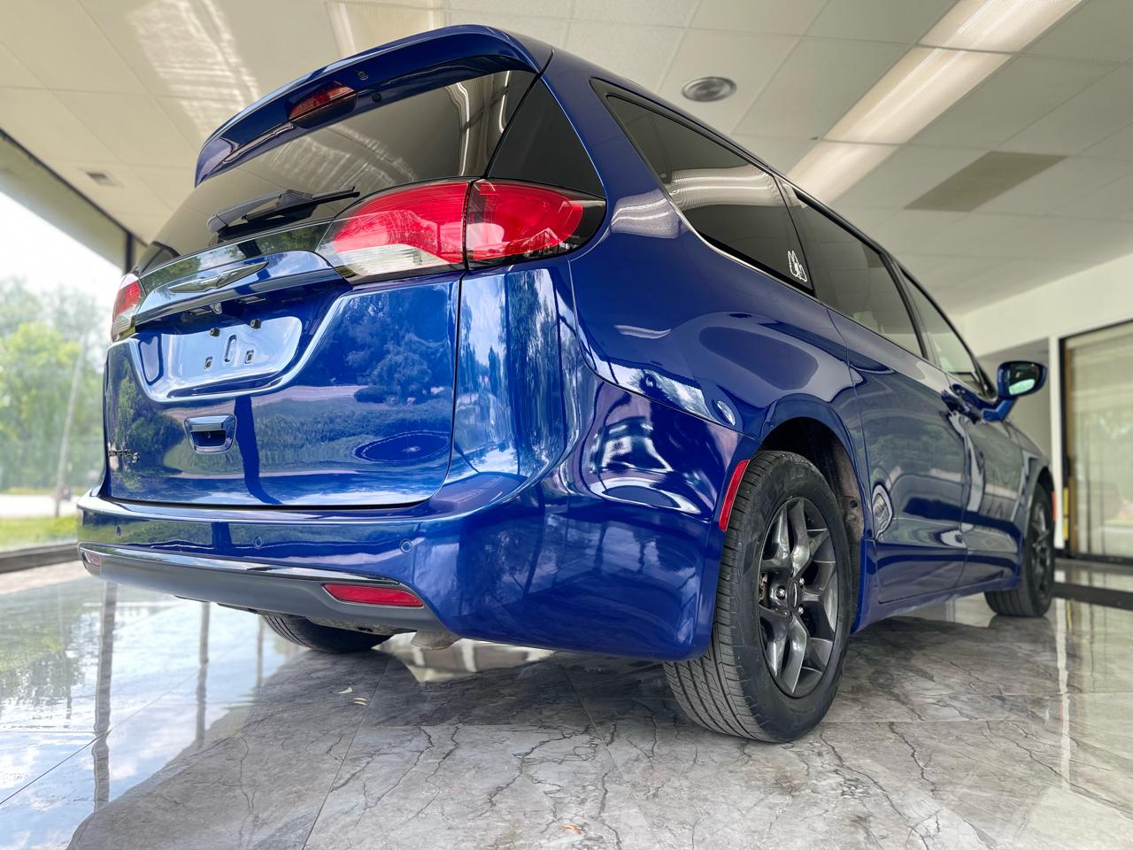 Chrysler Pacifica Touring Plus 2018