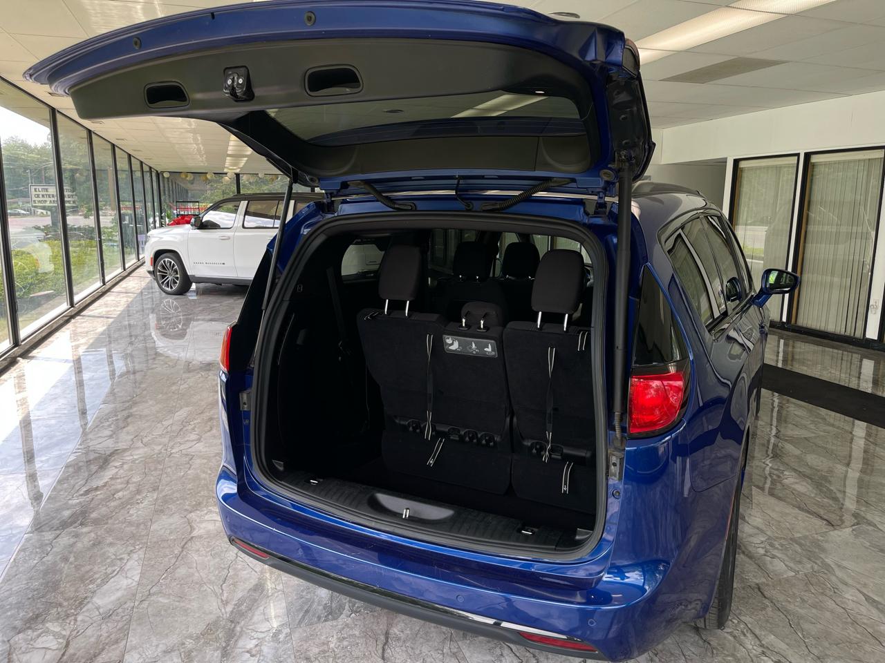 Chrysler Pacifica Touring Plus 2018