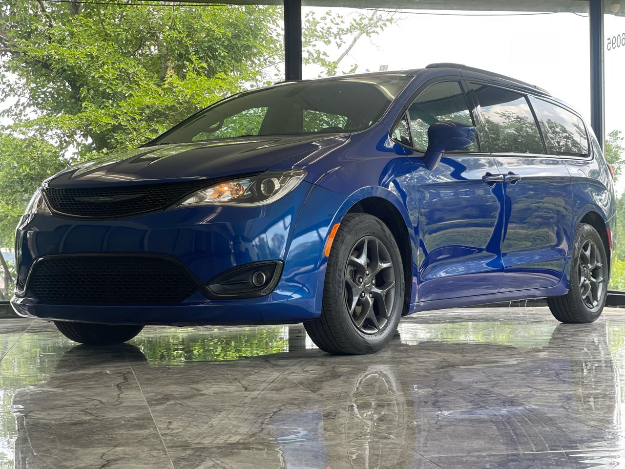 Chrysler Pacifica Touring Plus 2018