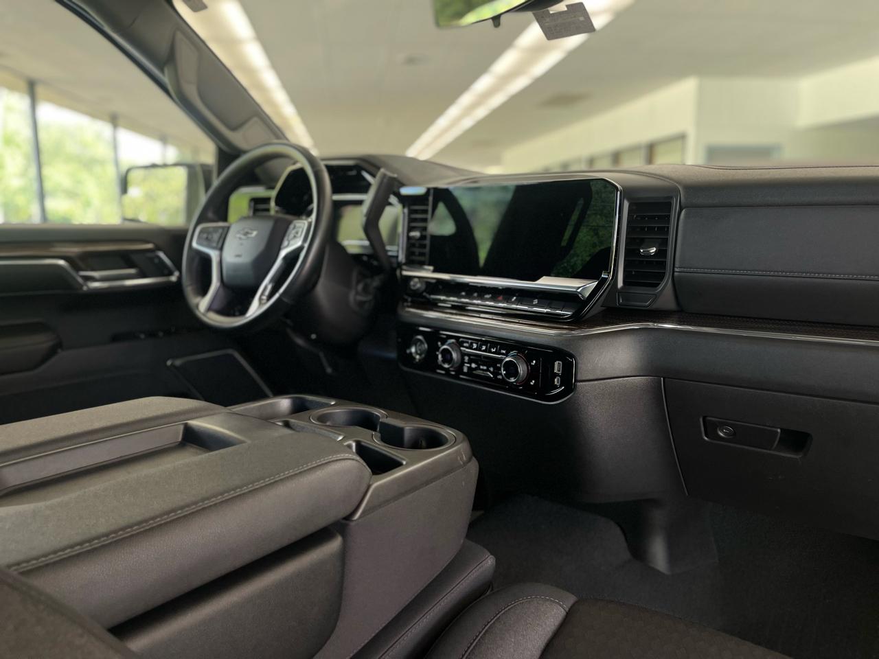 Chevrolet Silverado 1500 RST Crew Cab 4WD 2023