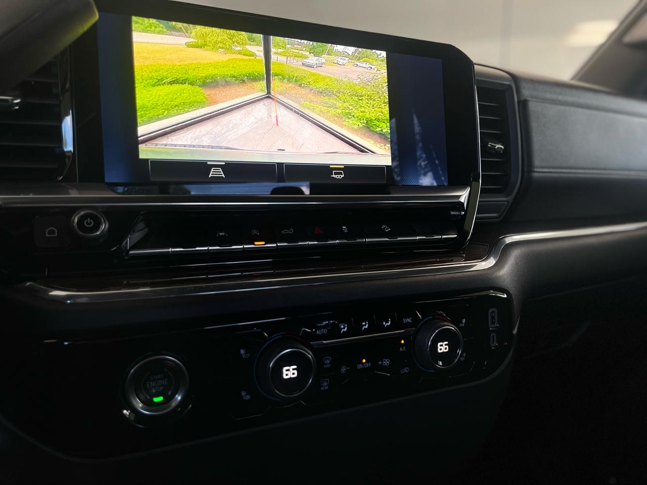 Chevrolet Silverado 1500 RST Crew Cab 4WD 2023