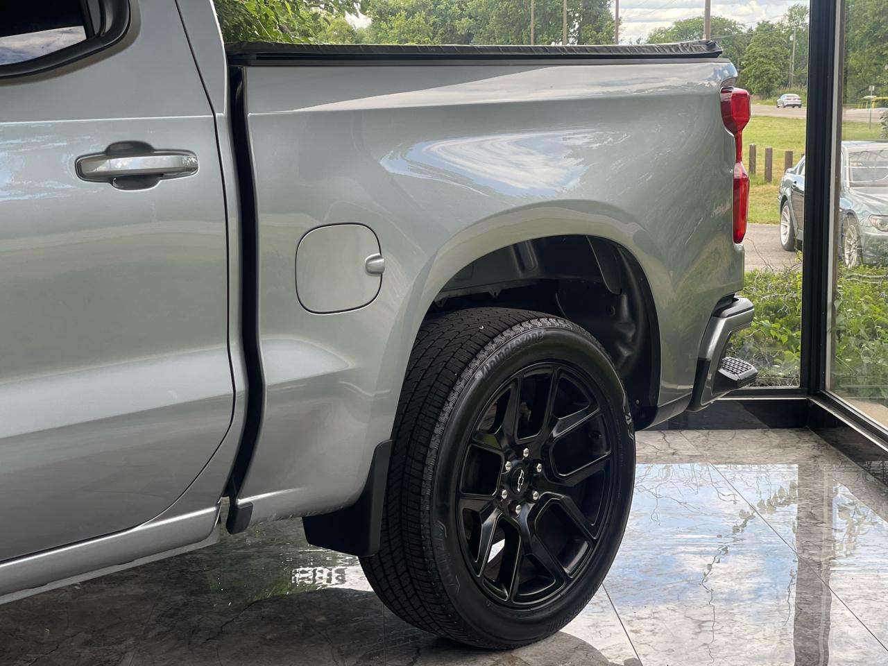 Chevrolet Silverado 1500 RST Crew Cab 4WD 2023