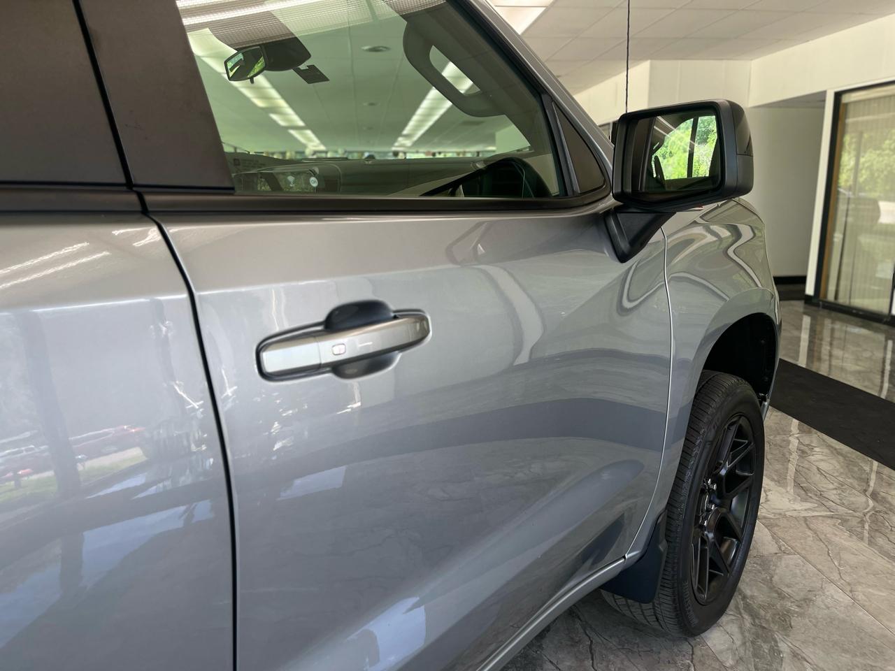 Chevrolet Silverado 1500 RST Crew Cab 4WD 2023