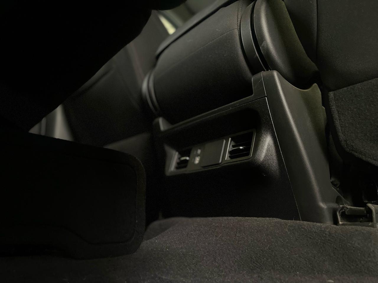 Chevrolet Silverado 1500 Custom Double Cab 4WD 2024